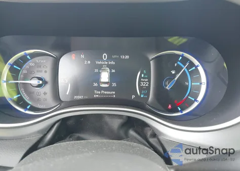 2018 Chrysler Pacifica Hybrid Touring Plus z USA, uszkodzony, nr VIN 2C4RC1H77JR332966
